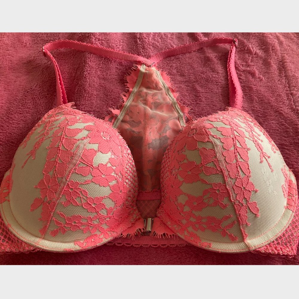 Victoria's Secret Push Up Padded Racerback Bra - Picture 2 of 4